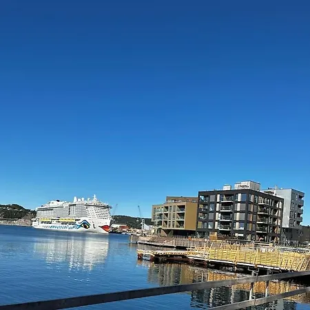 Apartamento Stunning With Ocean View Kristiansand
