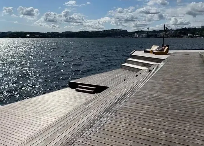 Kristiansand * Kristiansand